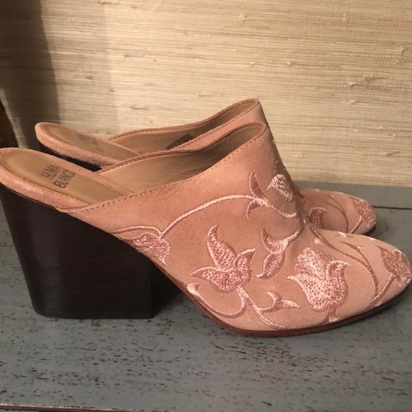 Anthropologie/Huma Blanco Heeled Mules - Picture 2 of 6